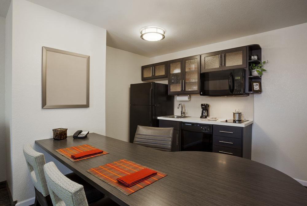 Candlewood Suites College Station By Ihg Bryan Exterior foto